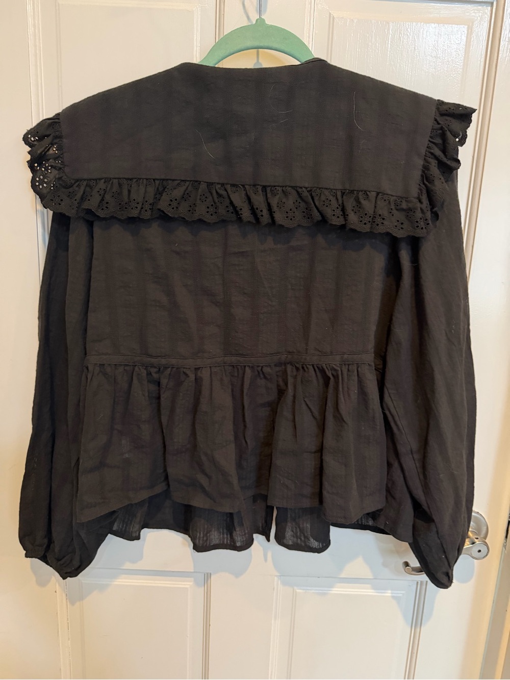 NWOT House Of Harlow Black Ruffle Eyelet Collar Button Down Peasant Blouse M - Picture 3 of 5